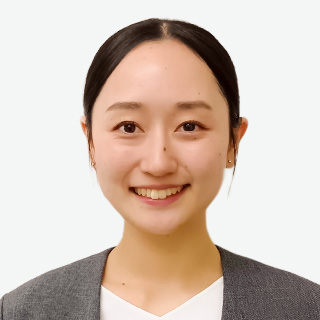 中村 唯衣