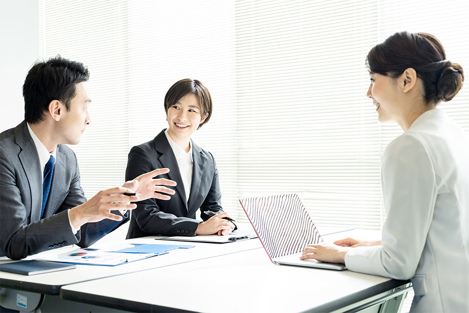 リモートワーク、フレックスタイムも可能／27年度860億円の市場規模！
セールス職　1DAY選考会　※東京都勤務