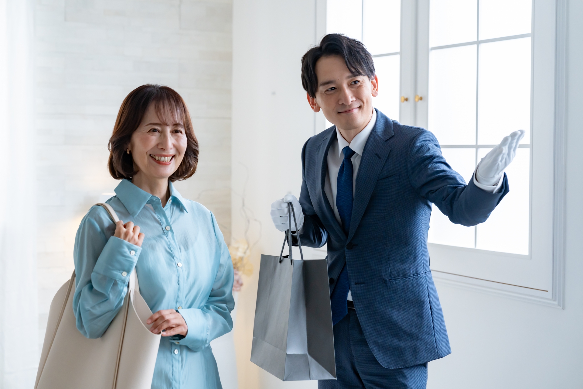 残業ほぼなし／お客様に寄り添った商品提案
販売職　1Day選考会　※東京都勤務