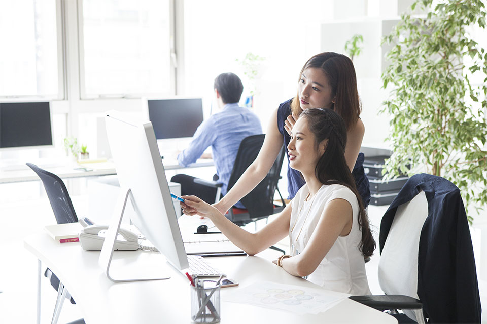 上場企業◆残業17H◆明確な評価制度、キャリアアップ可能
インフラエンジニア対象　休日選考会　※東京都勤務