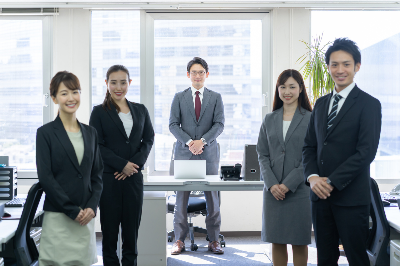 「旅するように働こう」を実践。出張を楽しめる方募集！！！
営業職　会社説明会　※東京都勤務