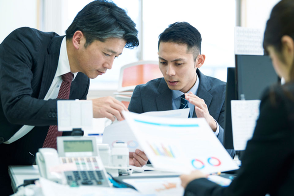 「旅するように働こう」を実践。出張を楽しめる方募集！！！
営業職　会社説明会　※東京都勤務